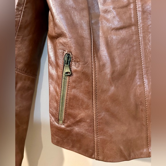 Women’s leather jacket from small leather maker in Florence - Picture 6 of 9